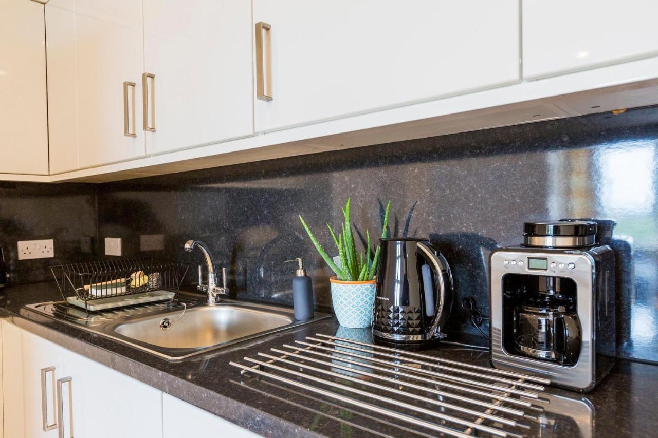 Panorama Apartments By Mesh Accommodation Short & Long Term Lets Ashford For Contractors Or Corporate Stays Экстерьер фото