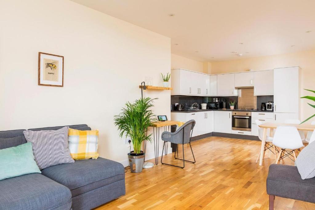 Panorama Apartments By Mesh Accommodation Short & Long Term Lets Ashford For Contractors Or Corporate Stays Экстерьер фото