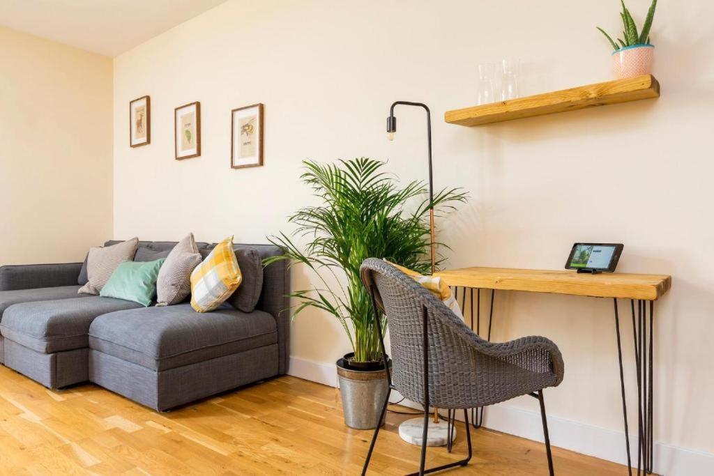 Panorama Apartments By Mesh Accommodation Short & Long Term Lets Ashford For Contractors Or Corporate Stays Экстерьер фото